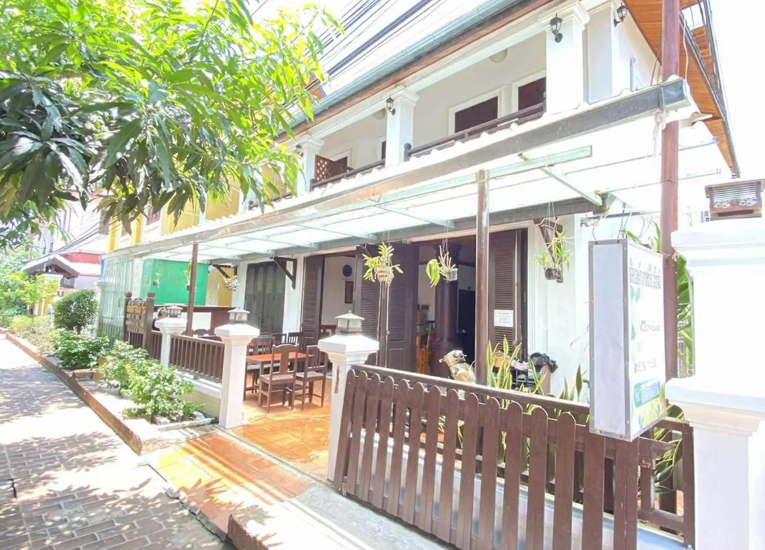 Hotel Jasmine Place House Luang Prabang