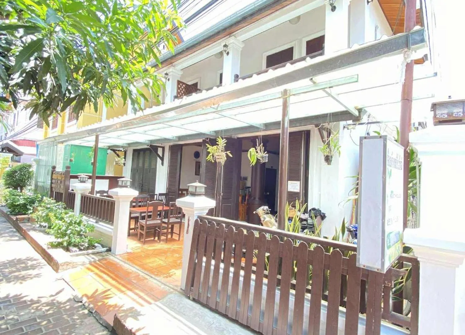 ** Hotel Jasmine Place House Luang Prabang Laos